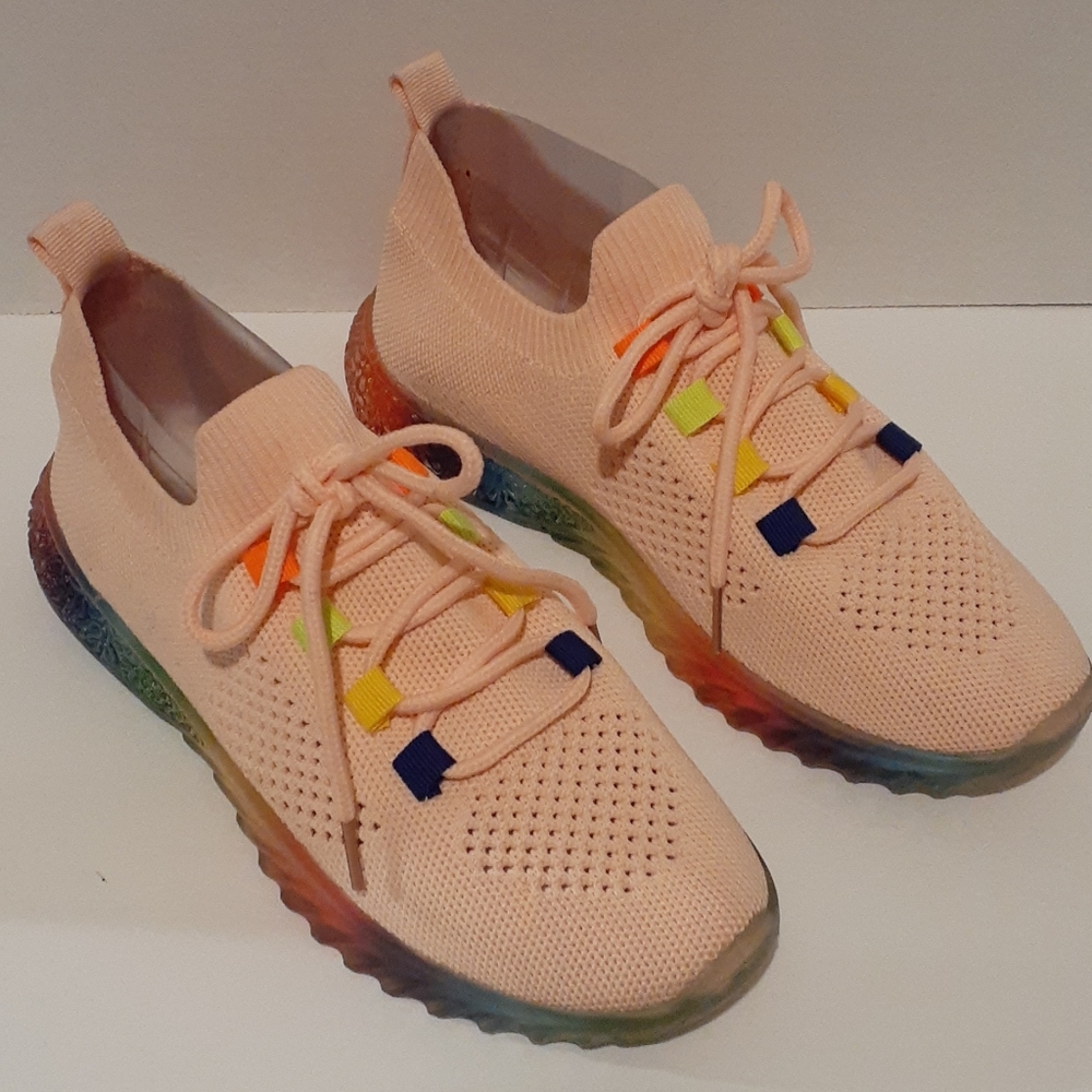 PREOWNED LA SHEELAH TENNIS SHOES